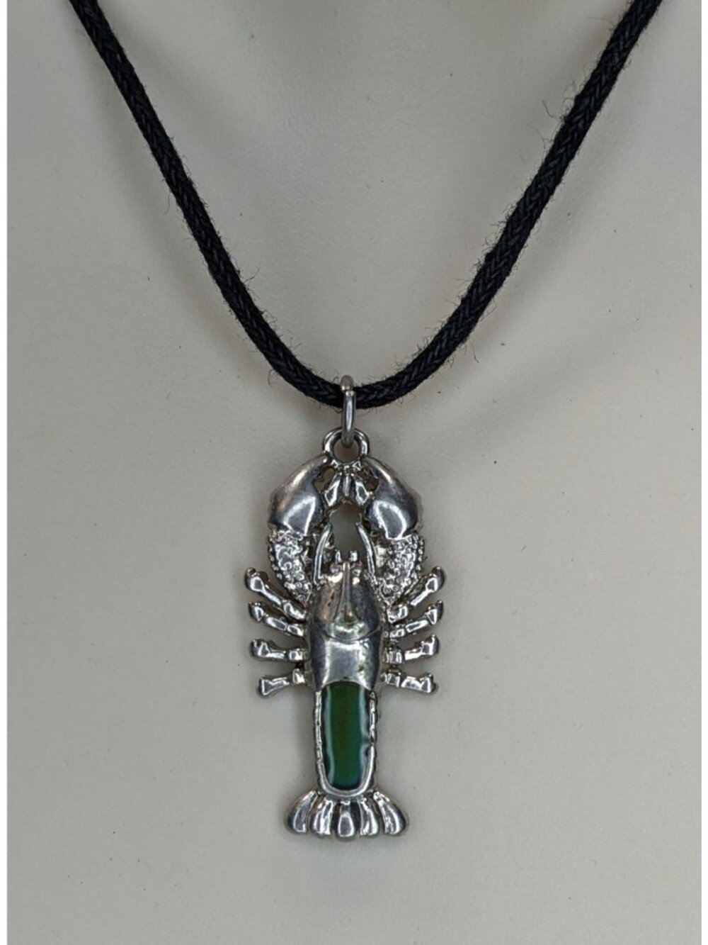 Kitsch 90s Vintage Lobster Mood Necklace Color Change Pendant Black Cord